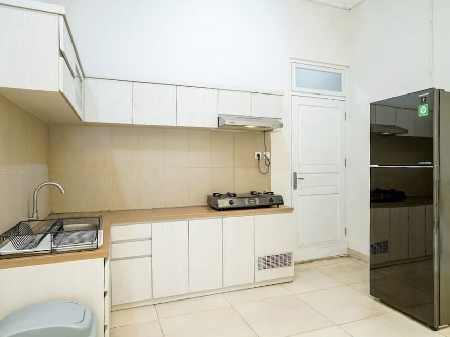 Dapur-di-lantai-1-dan-2